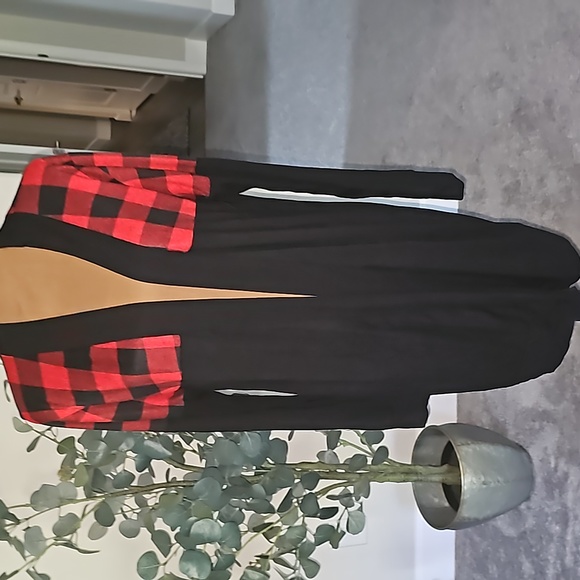 MAGIC FIT - Long black cardigan size medium - Picture 2 of 5